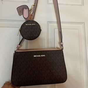 MK Jet Set Travel